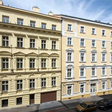 Downtown Suites Rubesova Prague Luaran gambar