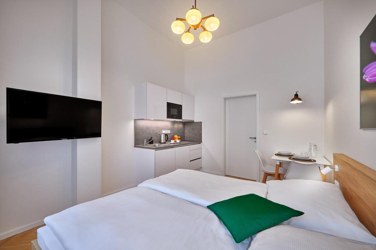 Downtown Suites Rubesova Prague Luaran gambar