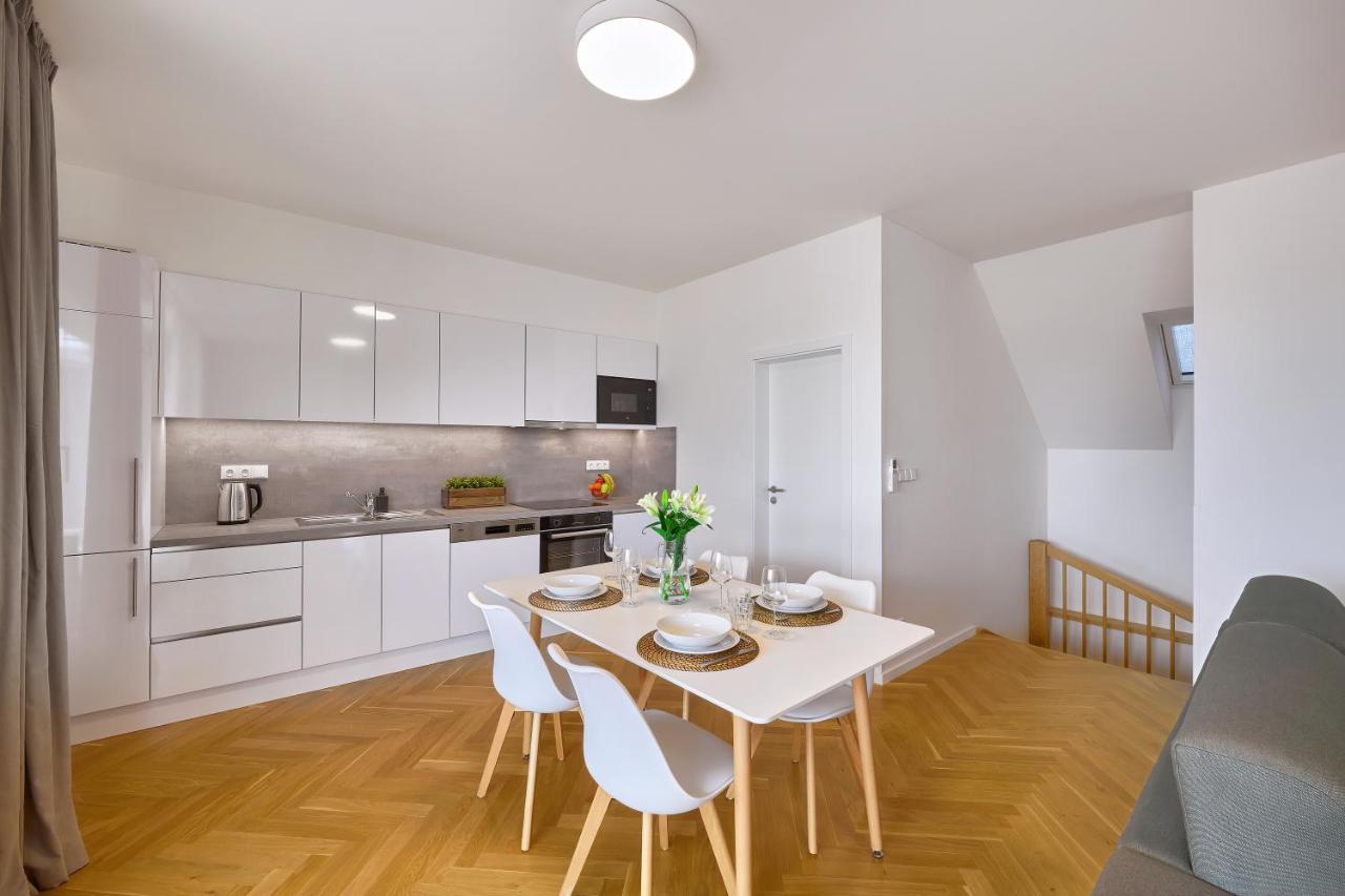 Downtown Suites Rubesova Prague Luaran gambar