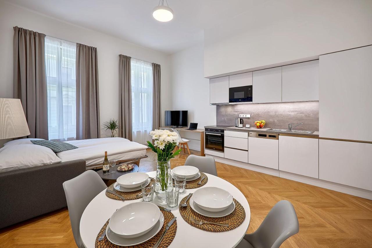 Downtown Suites Rubesova Prague Luaran gambar